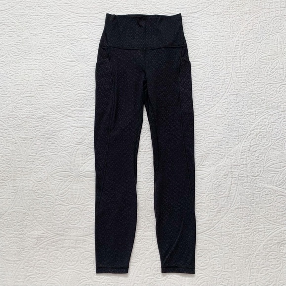Lululemon Align High-Rise Pant with Pockets‎ 25", Gradiate Geo Emboss Black - Picture 3 of 7